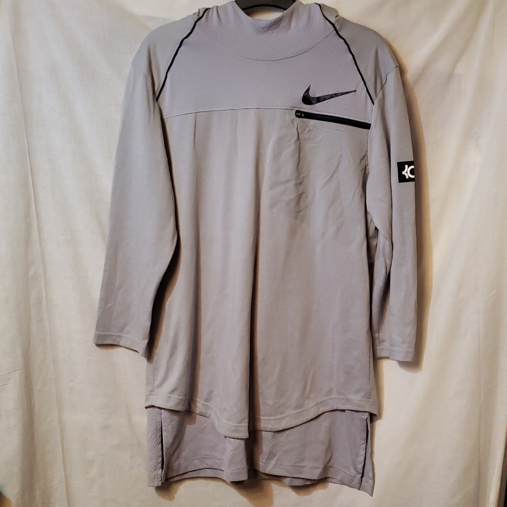 Nike Light Gray Long Sleeve Top with Zipper Pocket